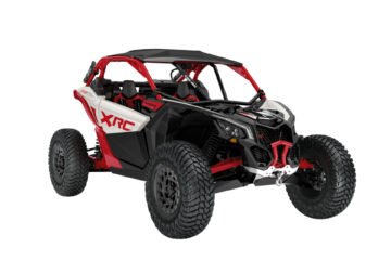 ORV-SSV-MY24-MaverickX3-XRC72-TurboRR-Hybrid-White-Legion-Red-SKU0009MRC00-Studio-34FR-CE (2)