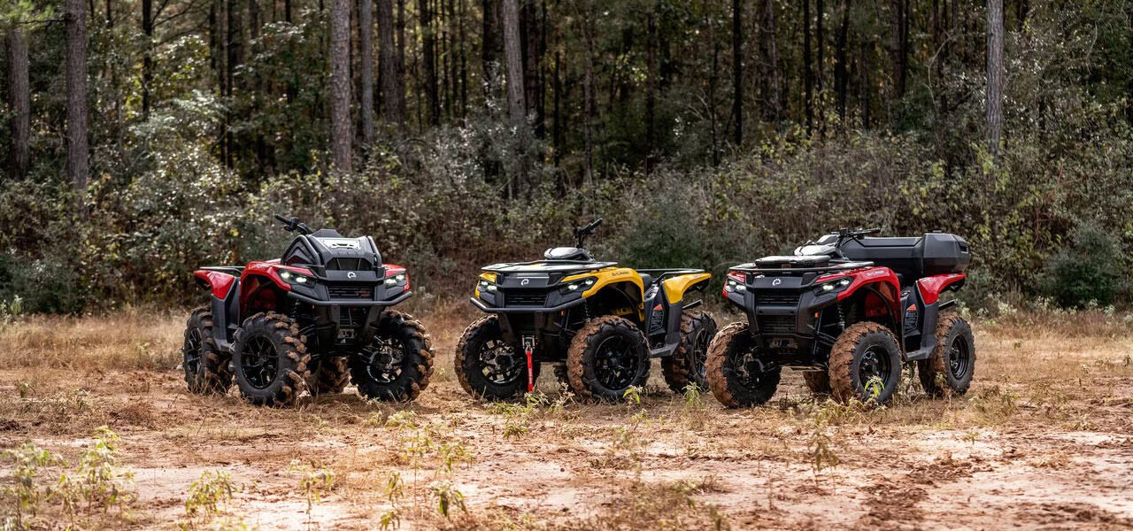 orv-atv-my23-5-ute-out-family-lifestyle-ak-01058-rgb-4096x2304